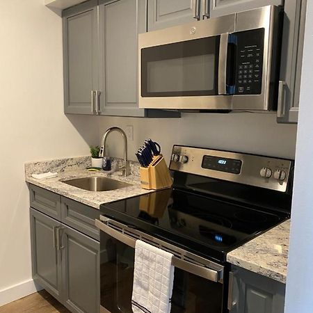 Stylish 1 Bedroom Apartment In Gadsden, Al Extérieur photo